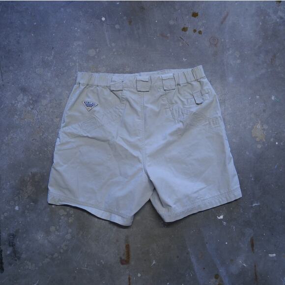 Vintage Y2K Columbia Utility Shorts - Picture 5 of 5